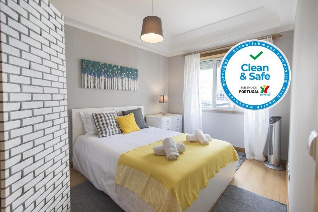 Lovelystay - Charming Marques Flat Lisbon Exterior photo