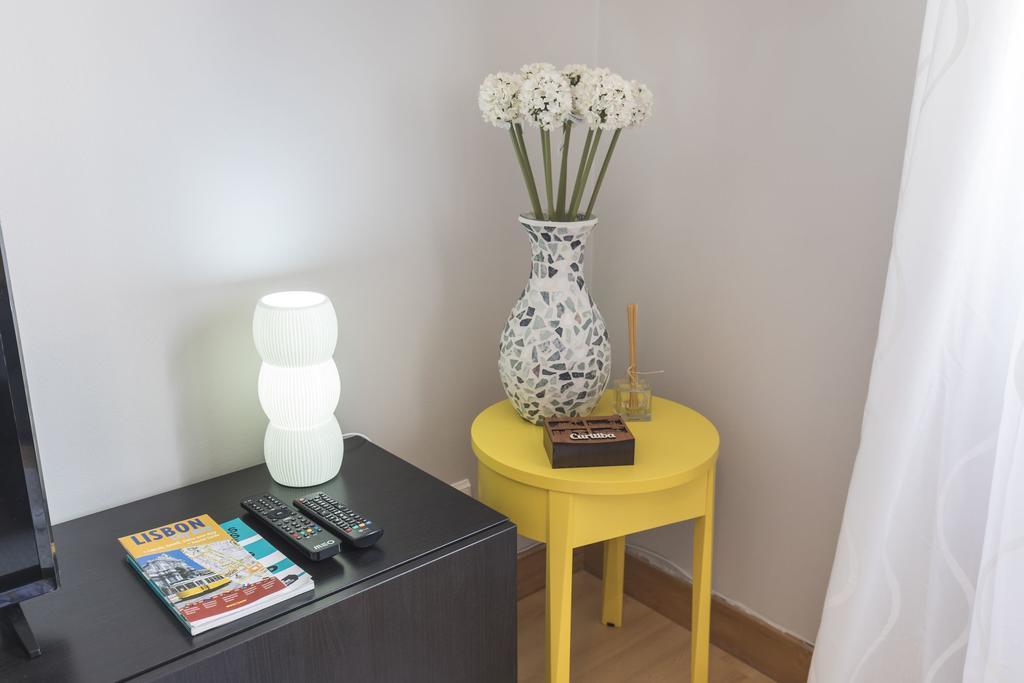 Lovelystay - Charming Marques Flat Lisbon Exterior photo