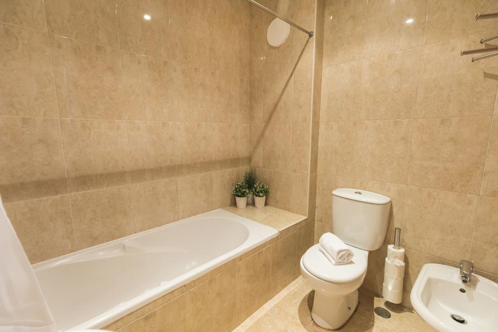Lovelystay - Charming Marques Flat Lisbon Exterior photo