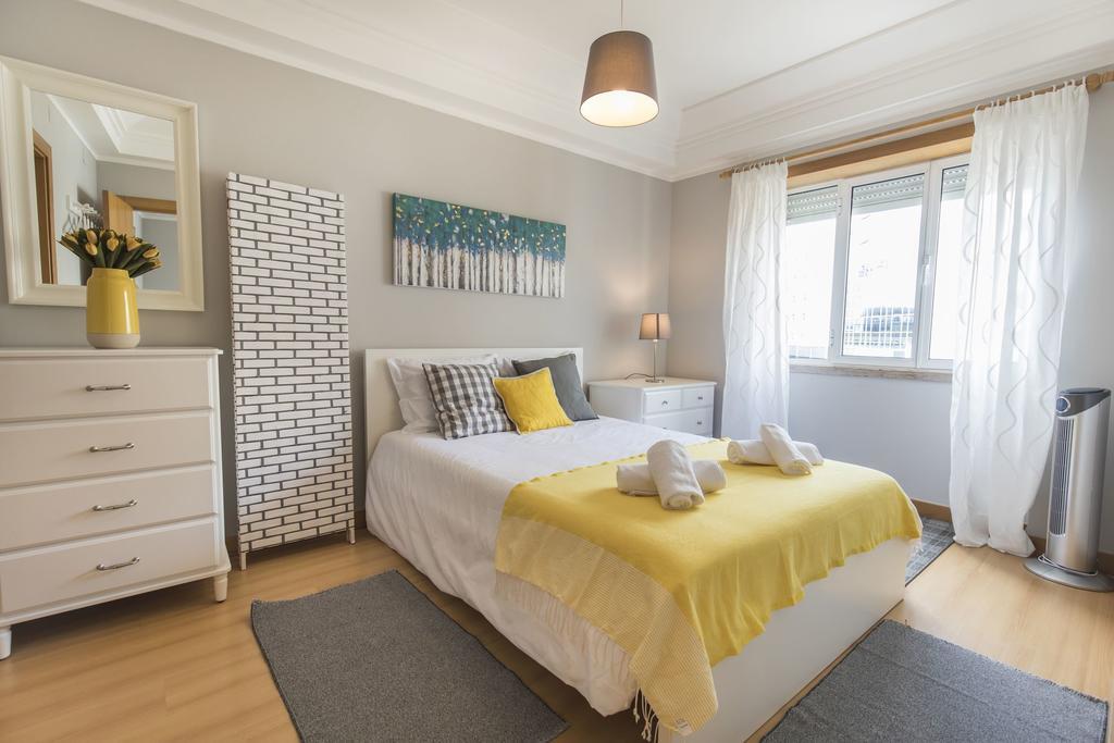 Lovelystay - Charming Marques Flat Lisbon Exterior photo