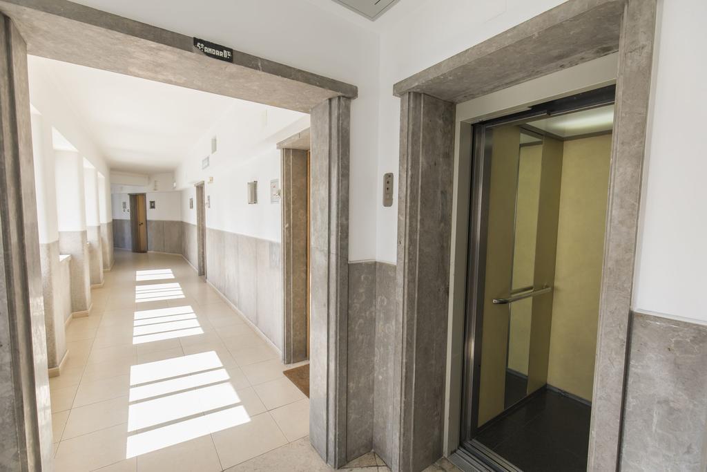 Lovelystay - Charming Marques Flat Lisbon Exterior photo